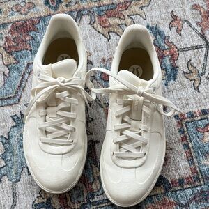 Lululemon Athletica Cream Women's Sneakers